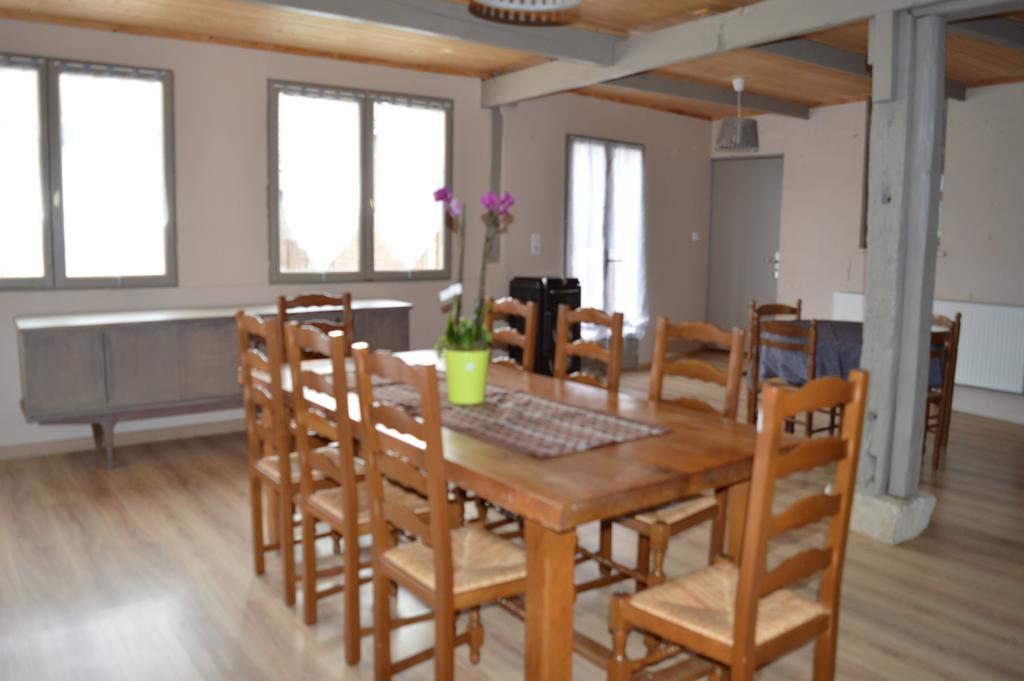 Au Passage Des Grues Bed & Breakfast Drosnay Bagian luar foto