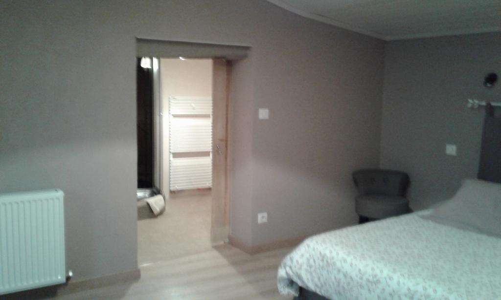 Au Passage Des Grues Bed & Breakfast Drosnay Bagian luar foto